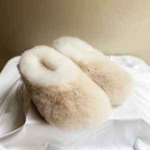 alpaca slippers