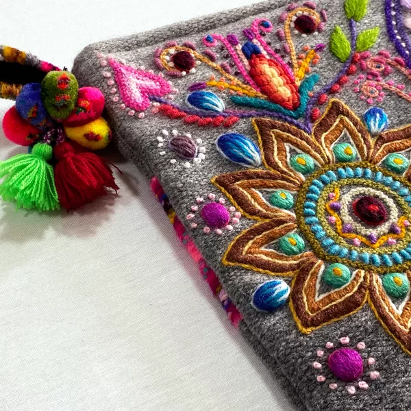 Clutch Embroidery Butterfly (Ready To Ship) - Image 2